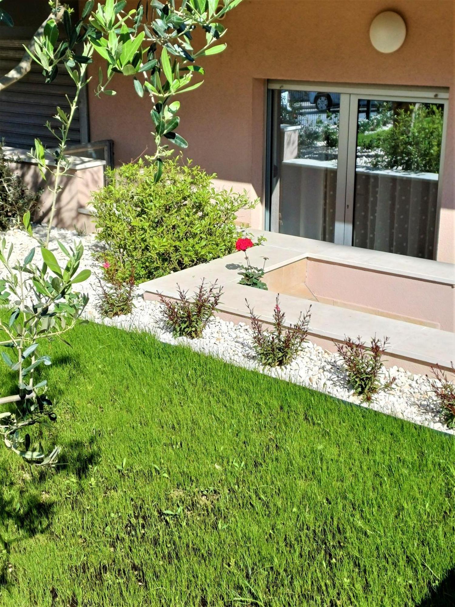 Apartment Zenta With Free Private Parking 스플리트 외부 사진