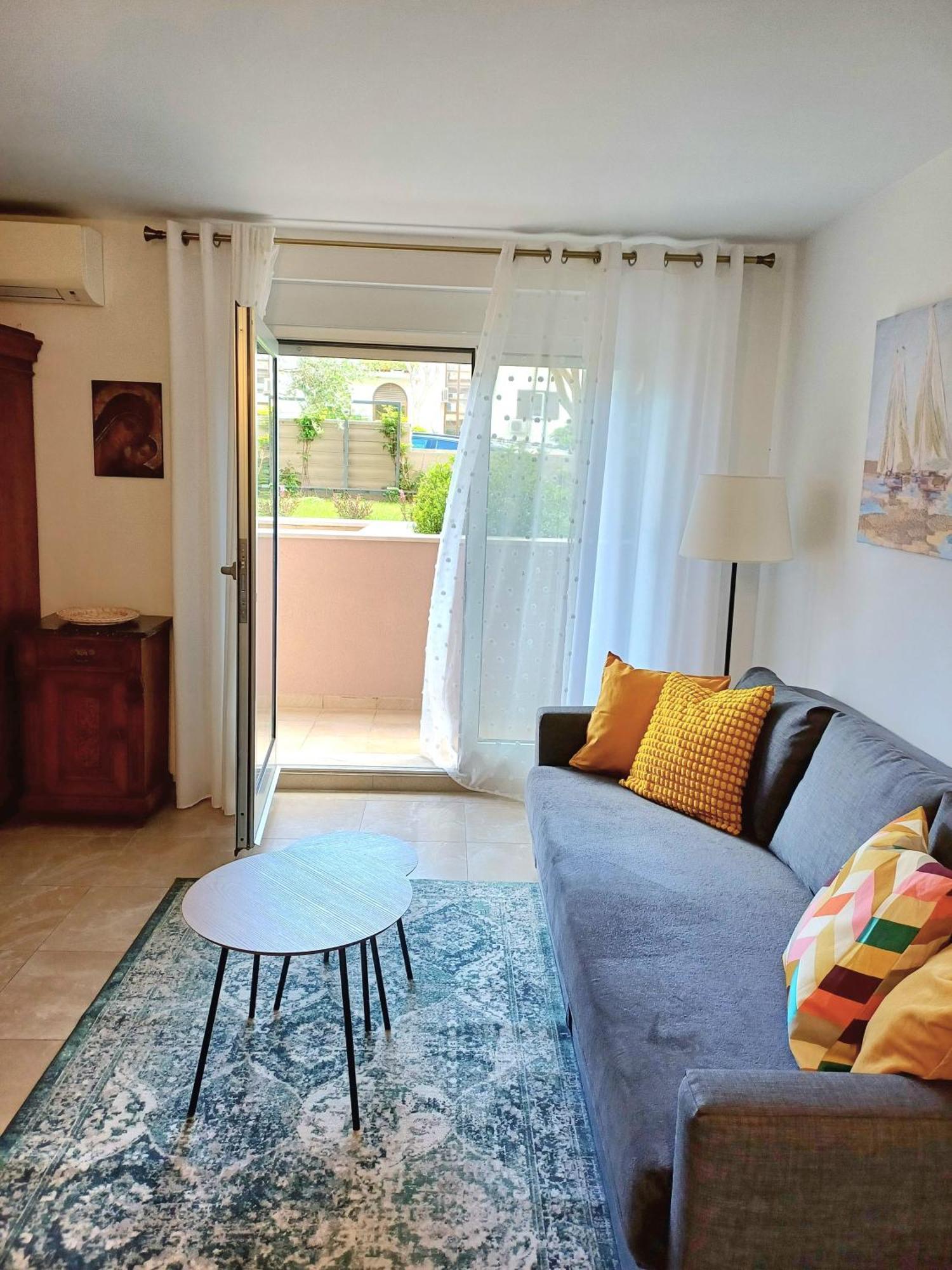 Apartment Zenta With Free Private Parking 스플리트 외부 사진